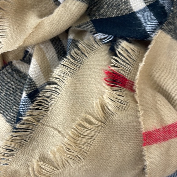 Charter Club Lightweight Border Plaid Poncho from Macy's - Picture 8 of 16